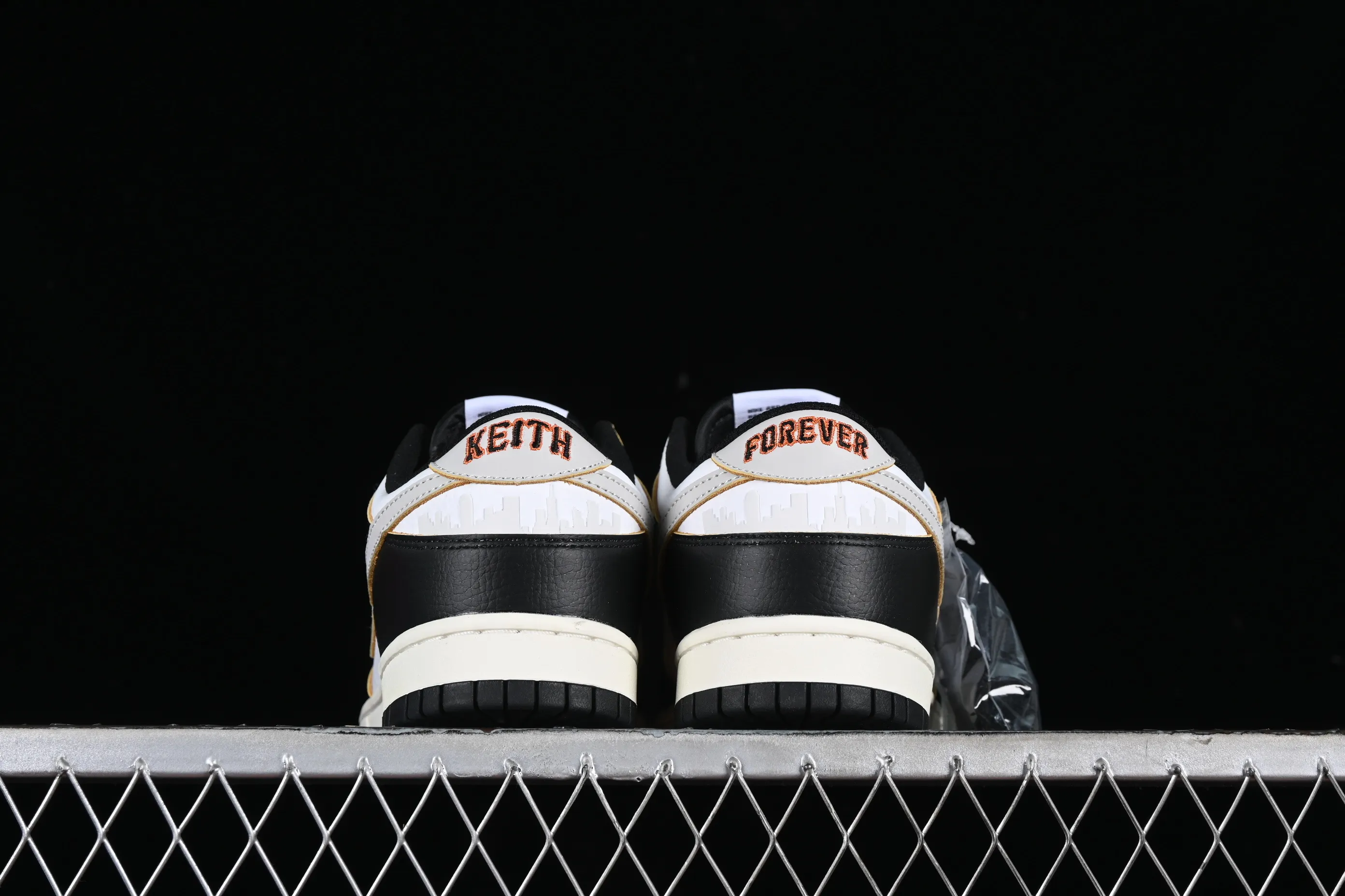 All Categories Nk SB Dunk Series Nk SB Dunk Low Low-top Sneakers HUF
